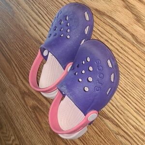 Crocs